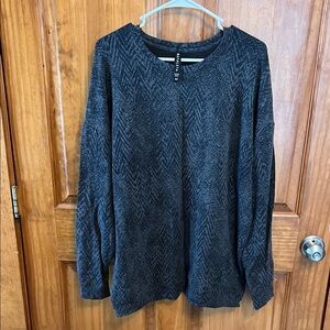 Athleta Charcoal Heather Long Sleeve Top